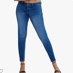 1822 Denim | Butter Skinny Ankle Jean